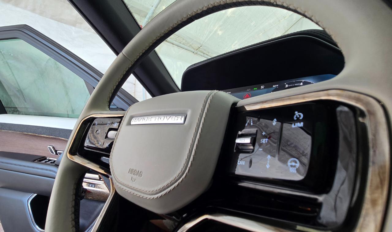 Land Rover Range Rover Sport P400 Dynamic SE 2024
