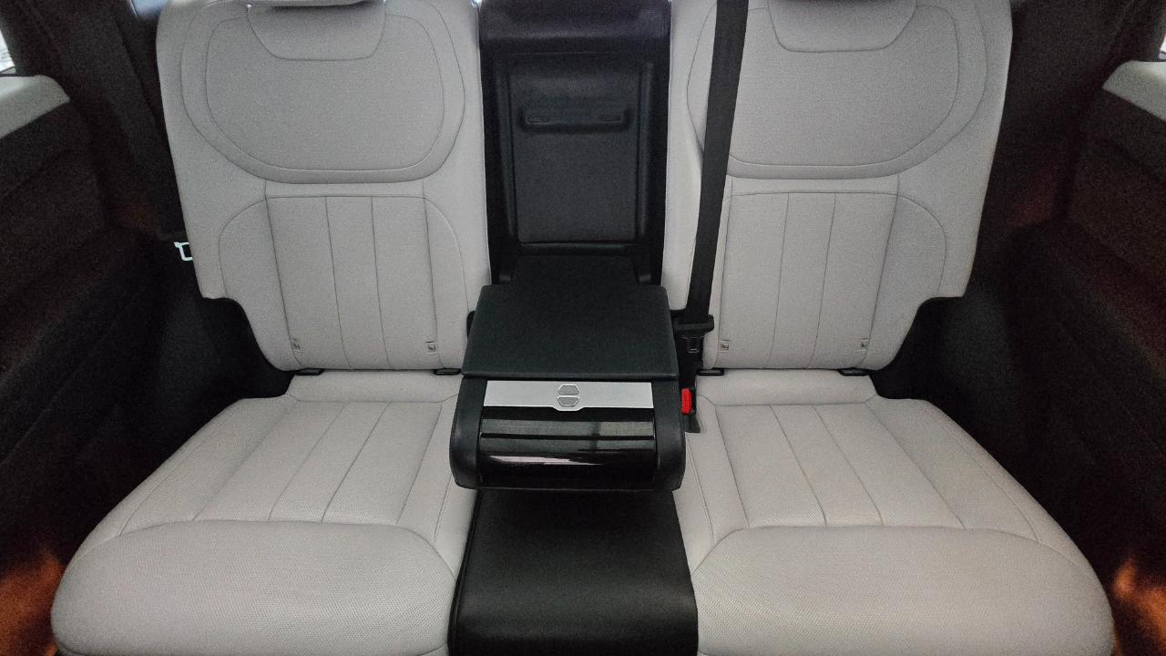 Land Rover Range Rover Sport P400 Dynamic SE 2024