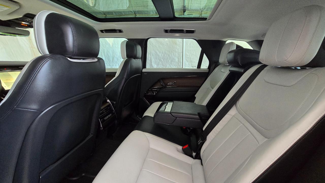 Land Rover Range Rover Sport P400 Dynamic SE 2024