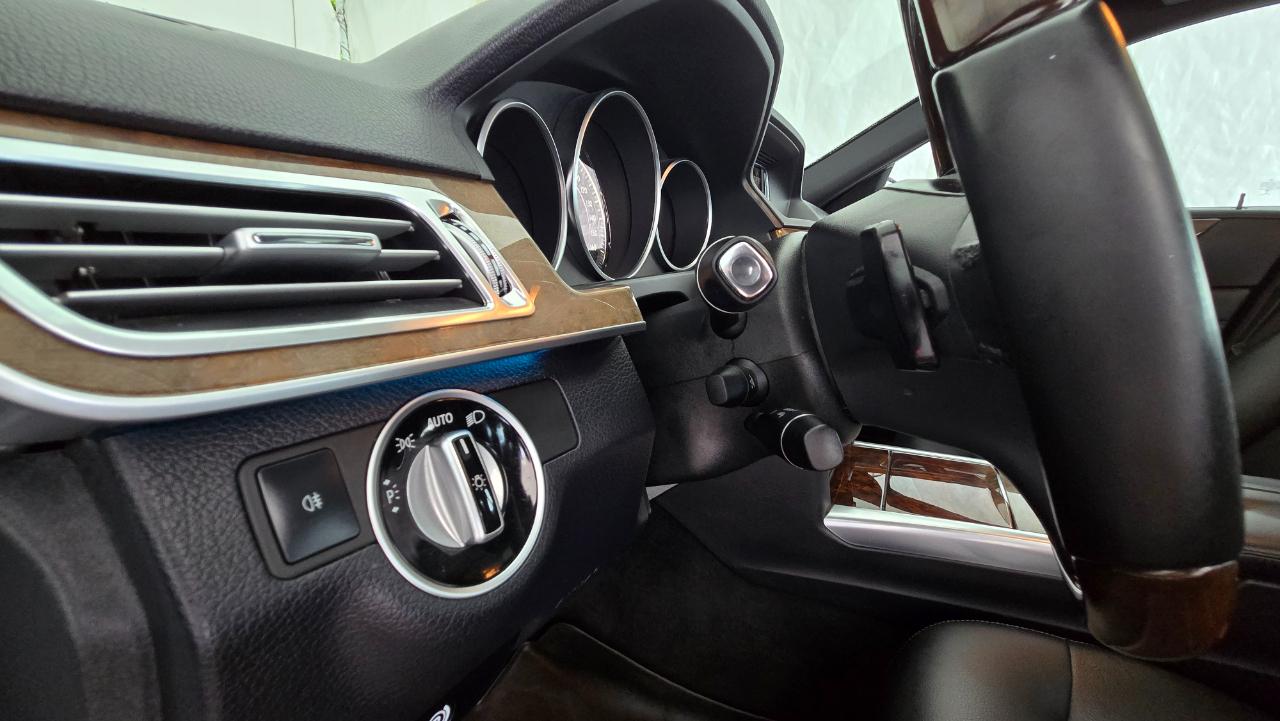 Mercedes-Benz E-Class  2014
