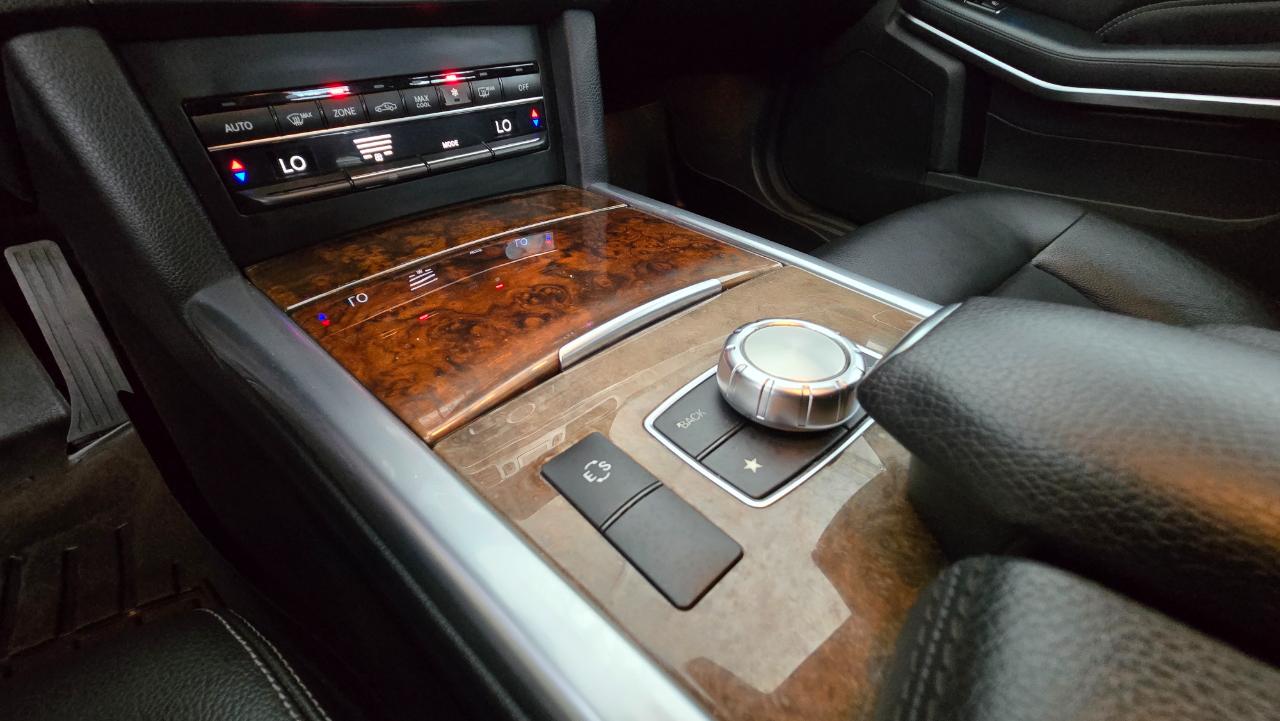 Mercedes-Benz E-Class  2014