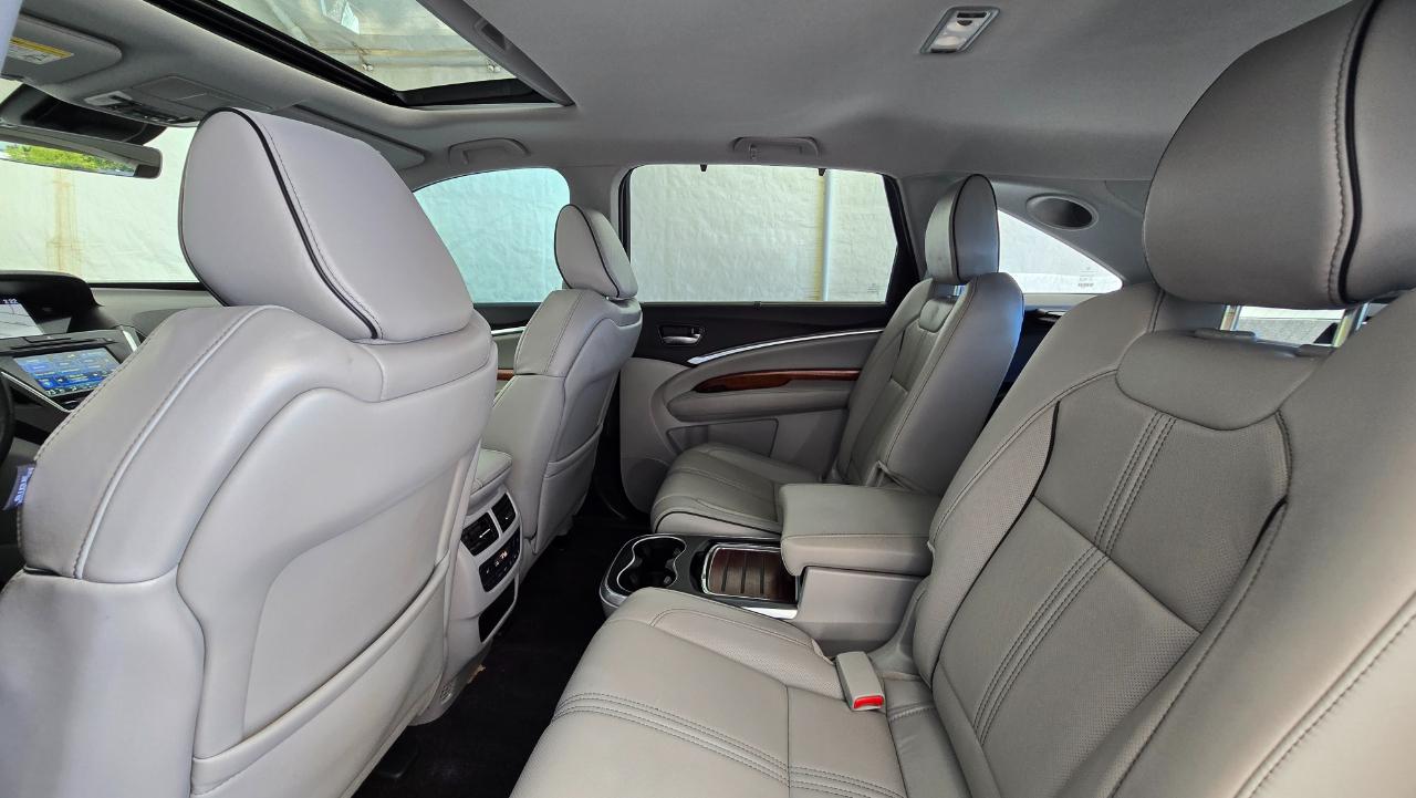 Acura MDX SH-AWD w/Advance Pkg 2017
