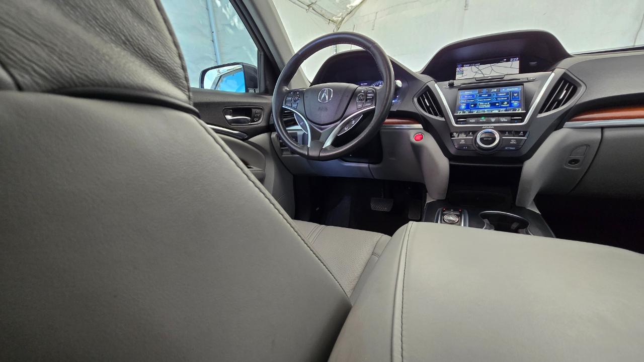 Acura MDX SH-AWD w/Advance Pkg 2017