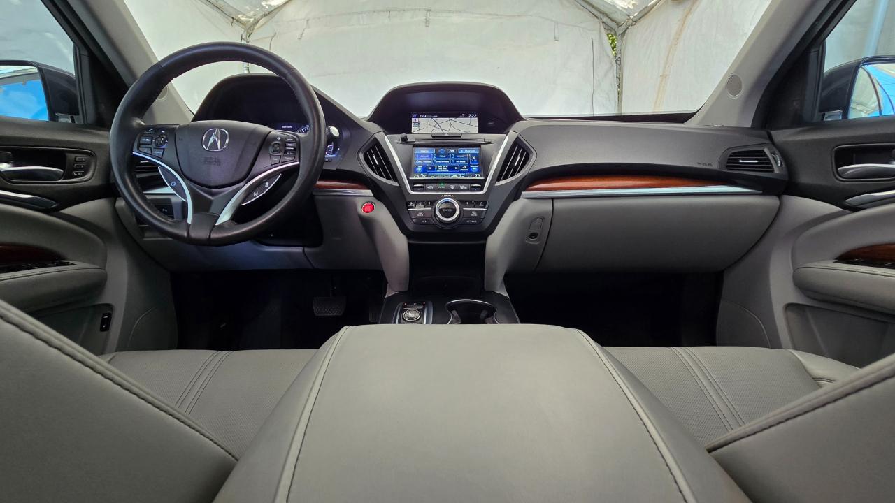 Acura MDX SH-AWD w/Advance Pkg 2017
