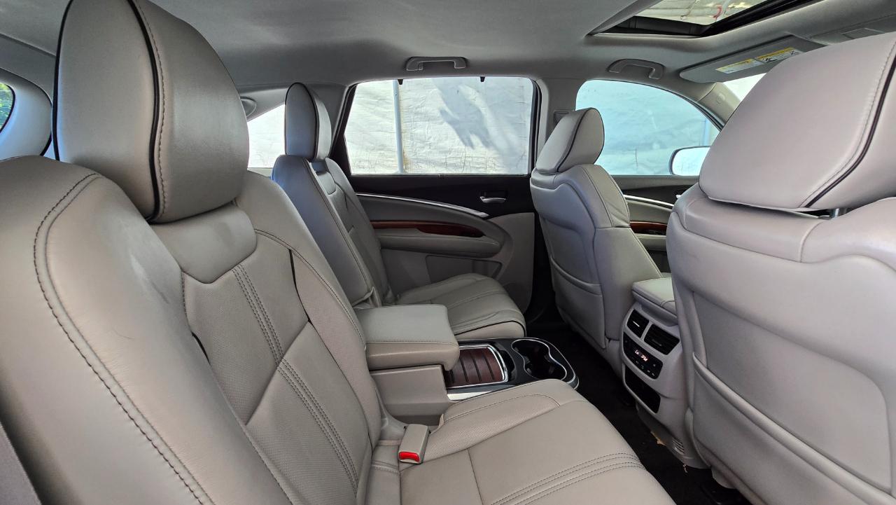 Acura MDX SH-AWD w/Advance Pkg 2017
