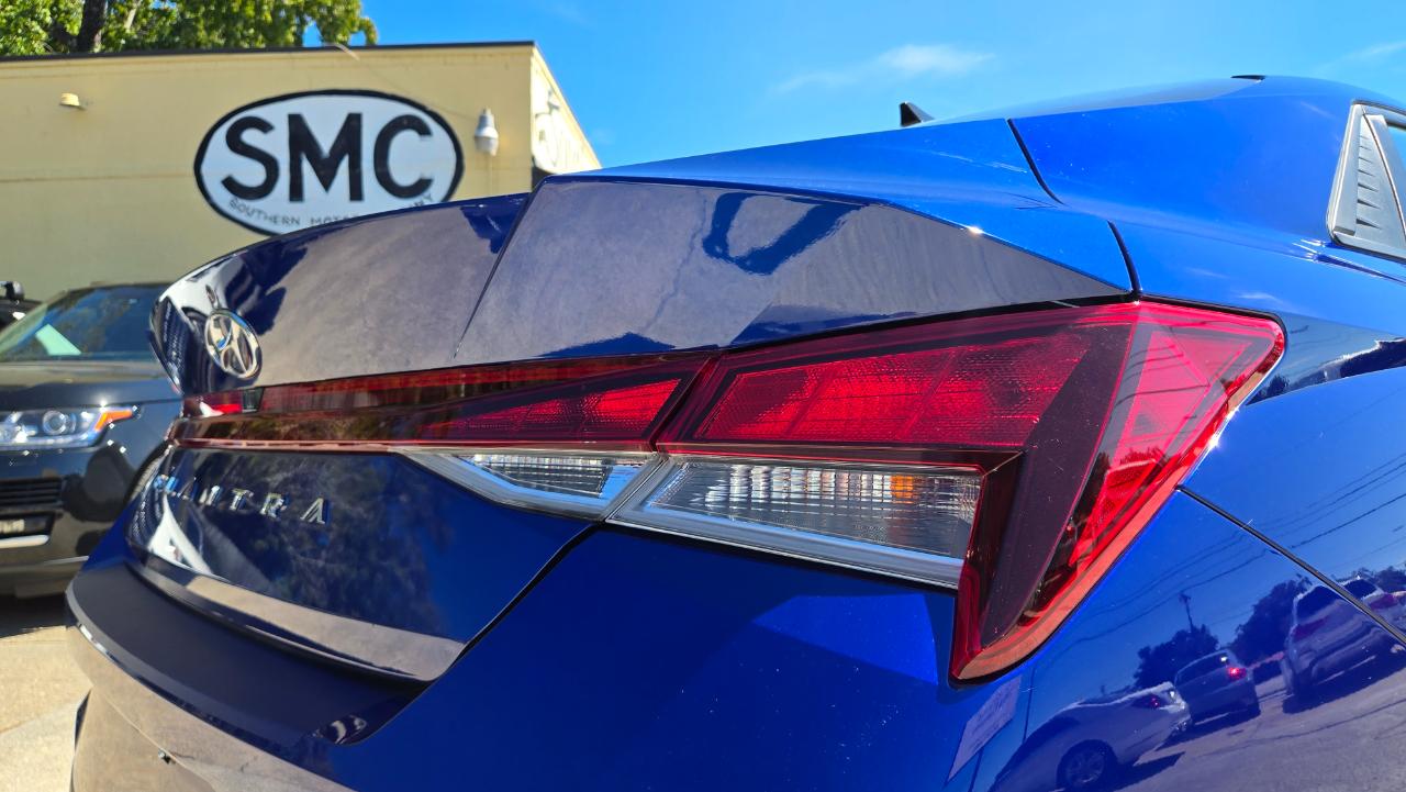 Hyundai Elantra SEL Convenience 2023
