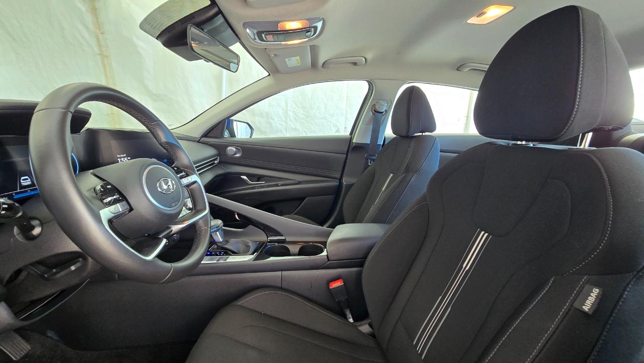 Hyundai Elantra SEL Convenience 2023