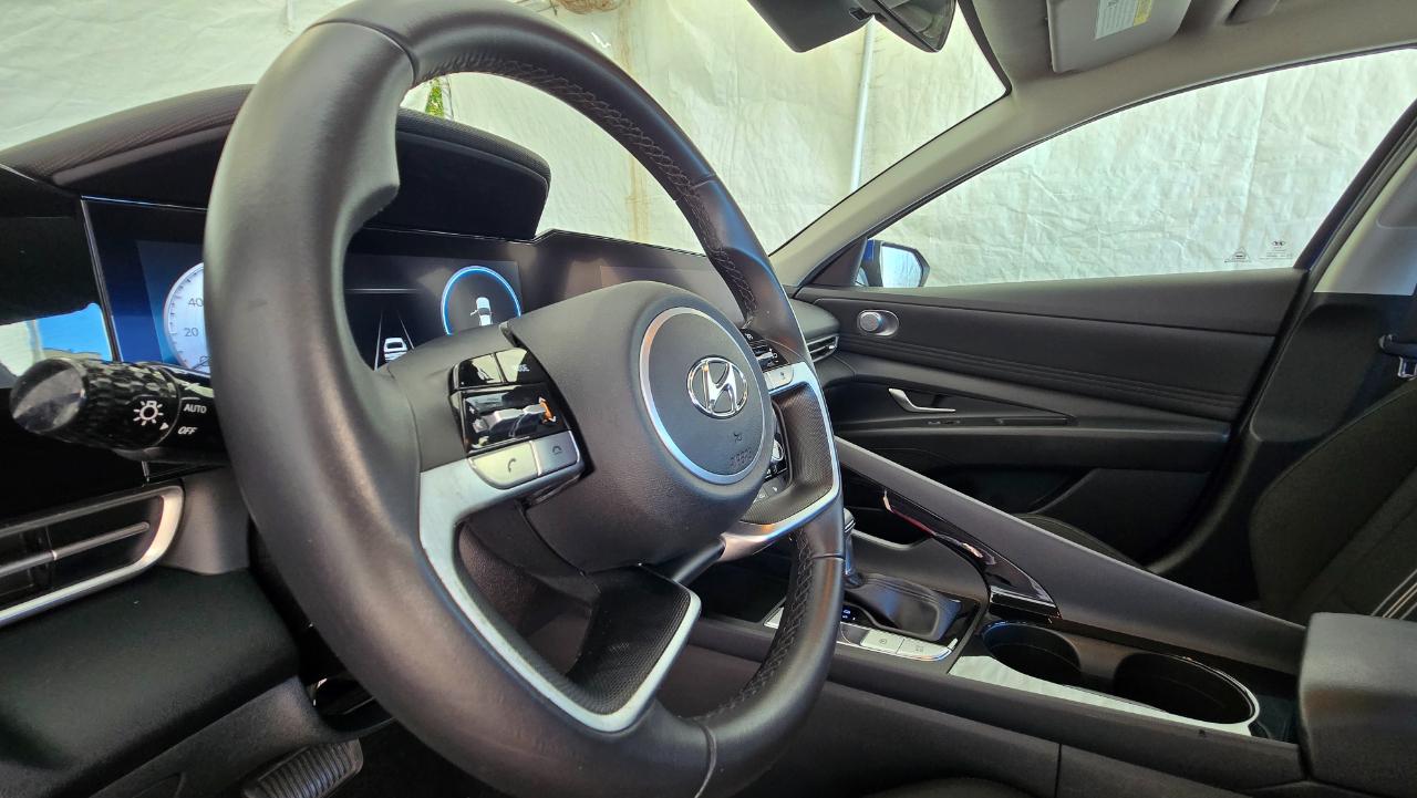 Hyundai Elantra SEL Convenience 2023
