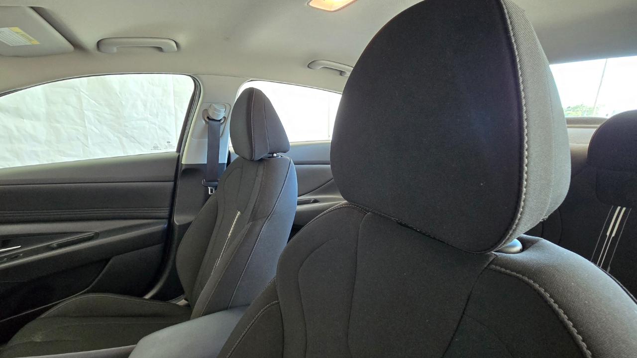 Hyundai Elantra SEL Convenience 2023