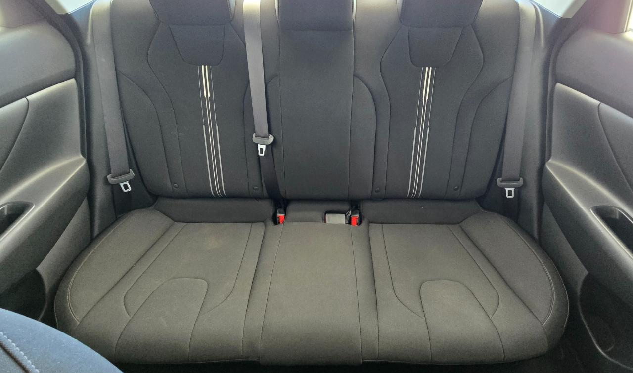 Hyundai Elantra SEL Convenience 2023