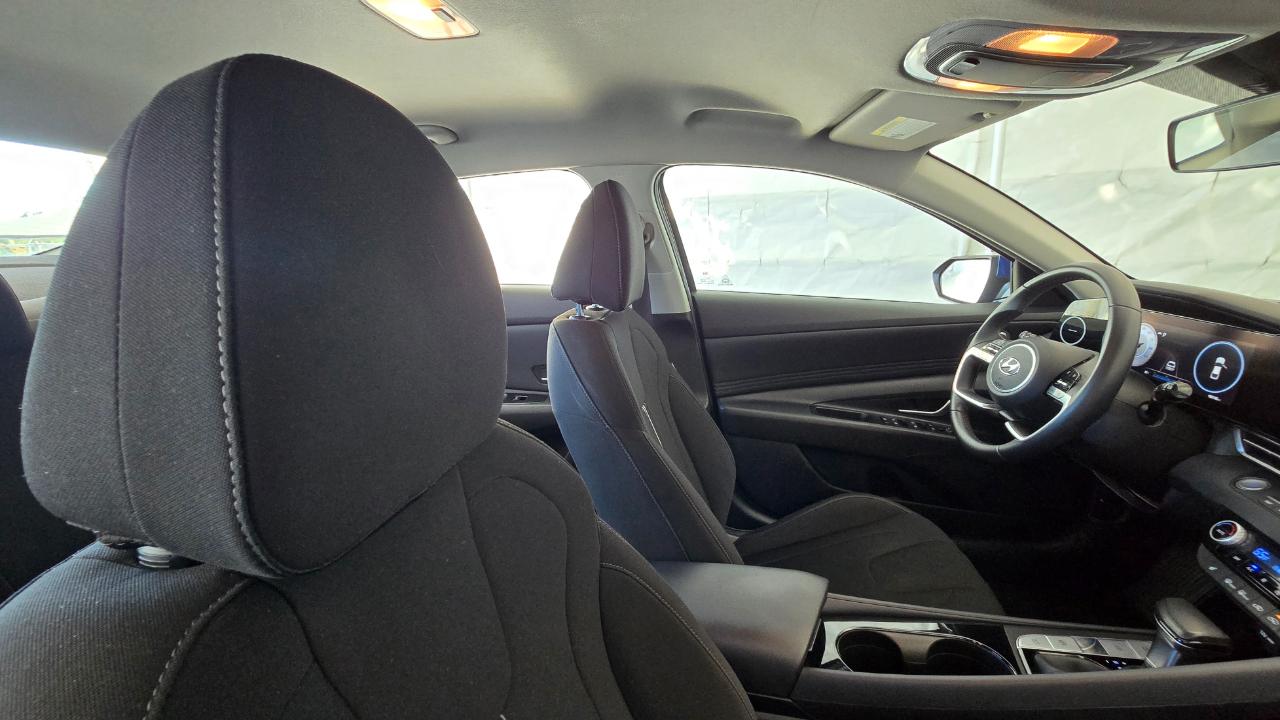 Hyundai Elantra SEL Convenience 2023