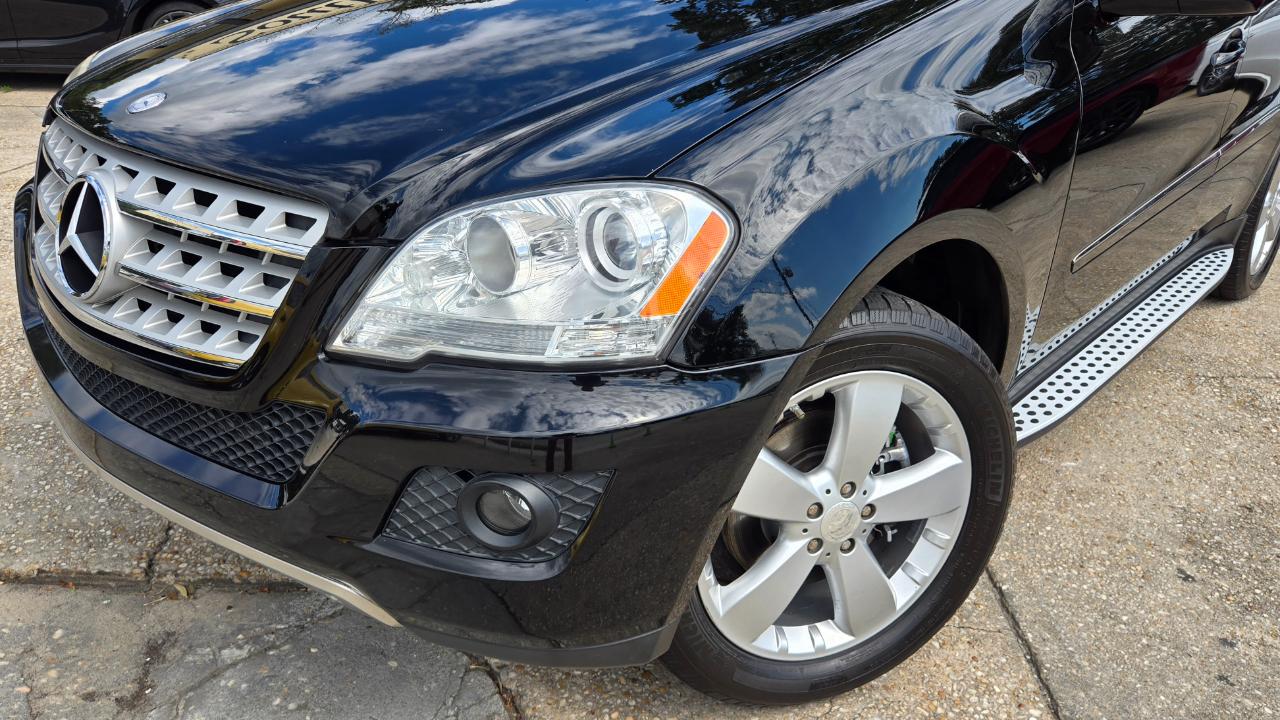 Mercedes-Benz M-Class  2011