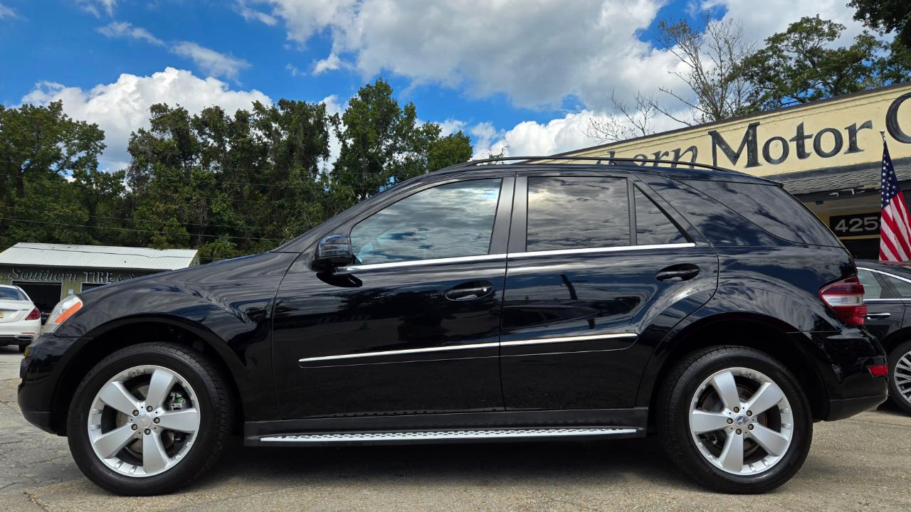 Mercedes-Benz M-Class  2011