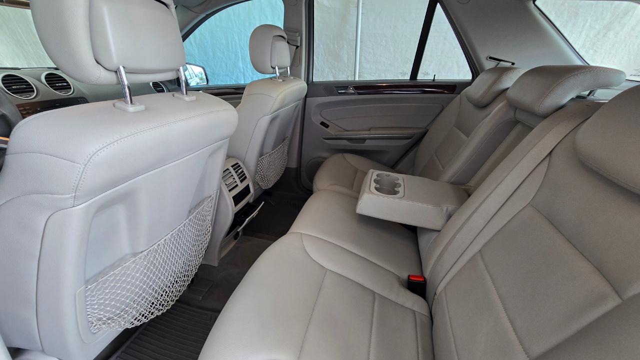 Mercedes-Benz M-Class  2011