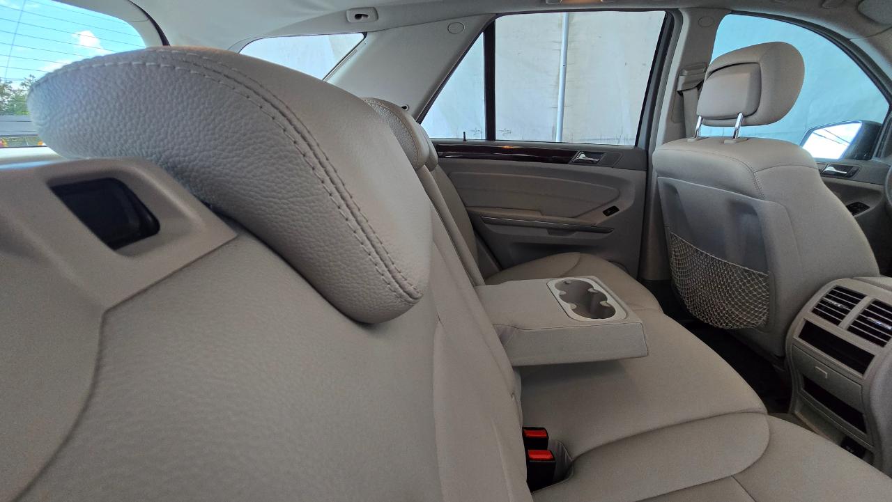 Mercedes-Benz M-Class  2011