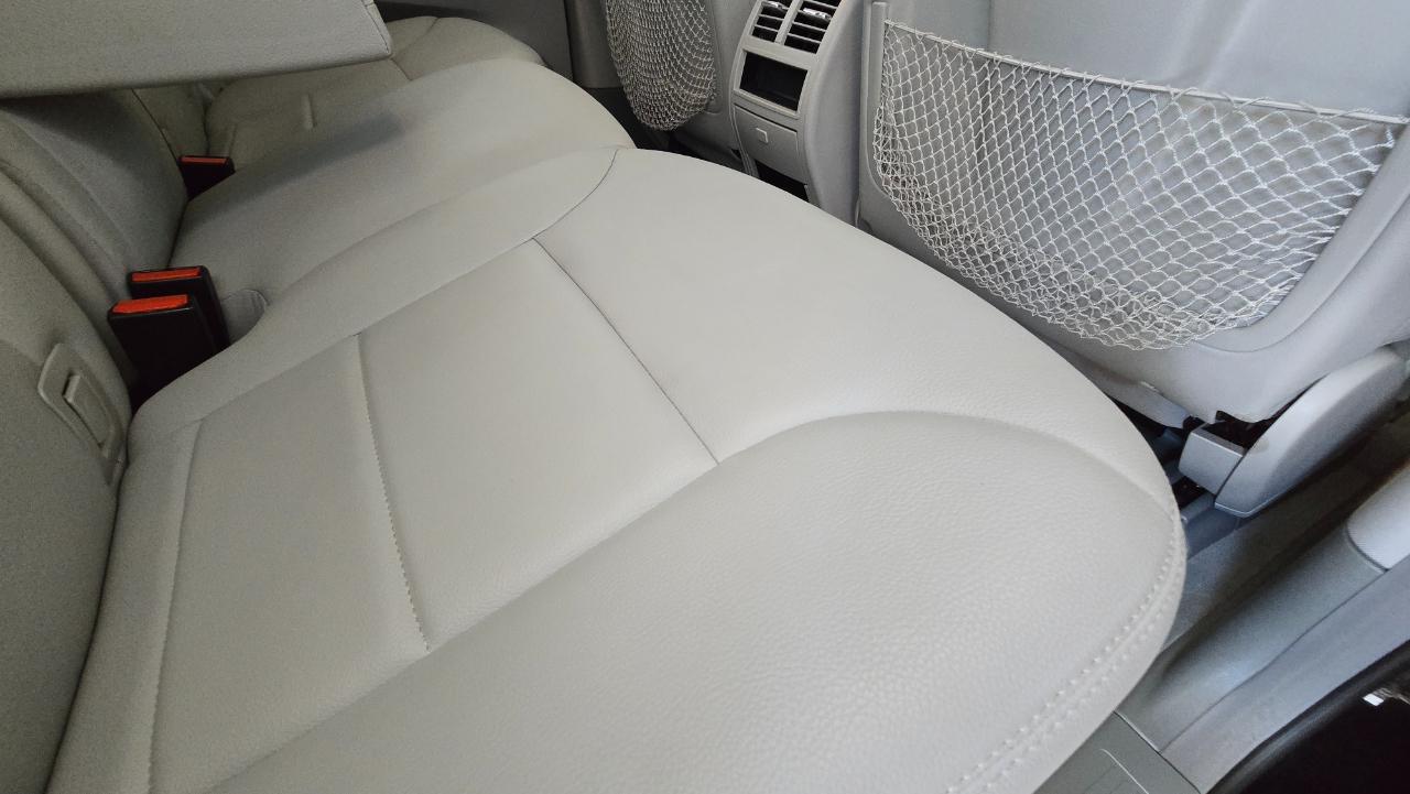 Mercedes-Benz M-Class  2011
