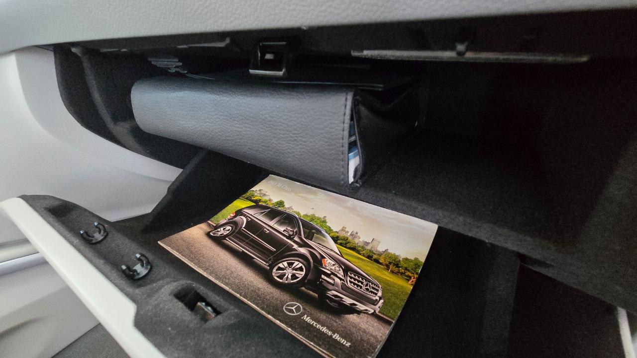Mercedes-Benz M-Class  2011