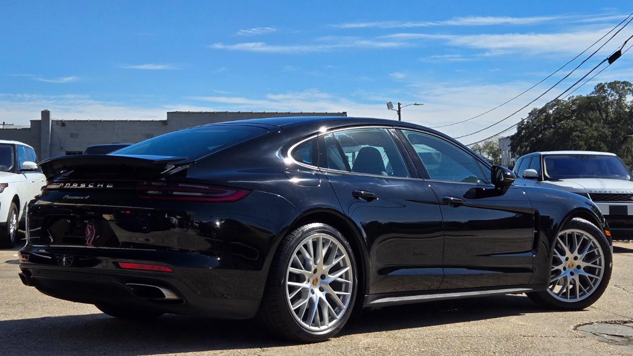 Porsche Panamera 4 AWD 2018
