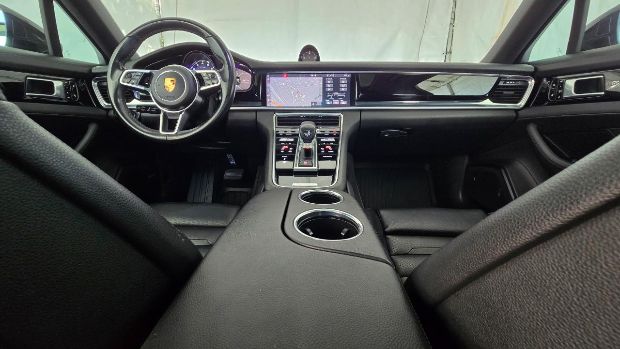 Porsche Panamera 4 AWD 2018