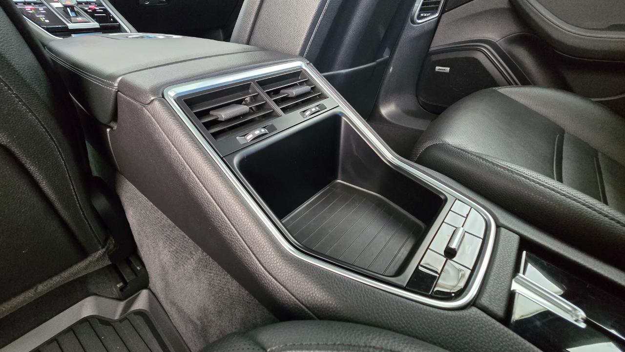 Porsche Panamera 4 AWD 2018