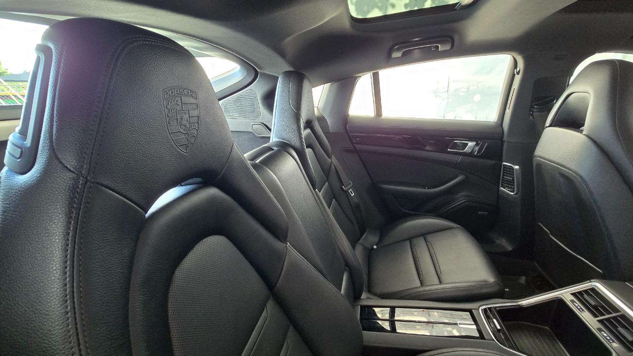 Porsche Panamera 4 AWD 2018