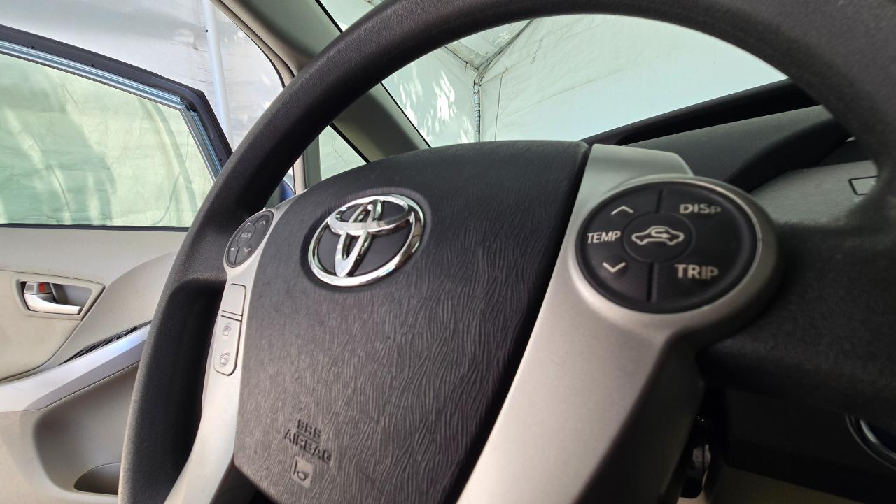 Toyota Prius Prius II 2012
