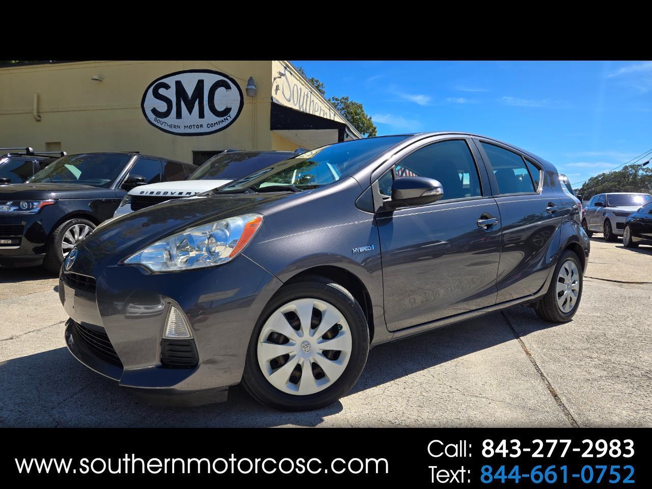 2013 Toyota Prius c Two