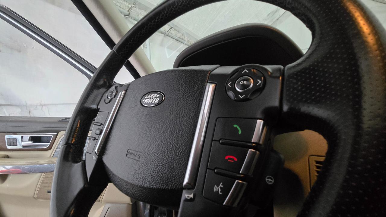 Land Rover Range Rover Sport 4WD 4dr HSE 2013