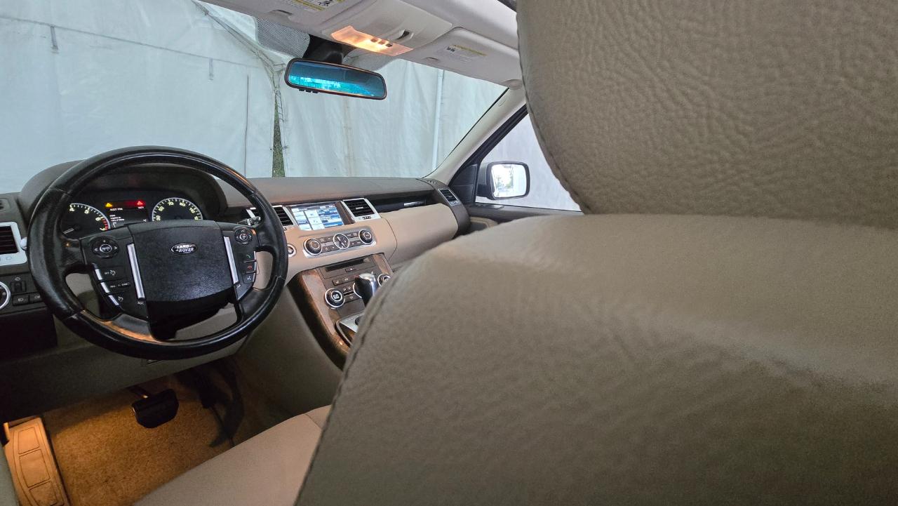 Land Rover Range Rover Sport 4WD 4dr HSE 2013