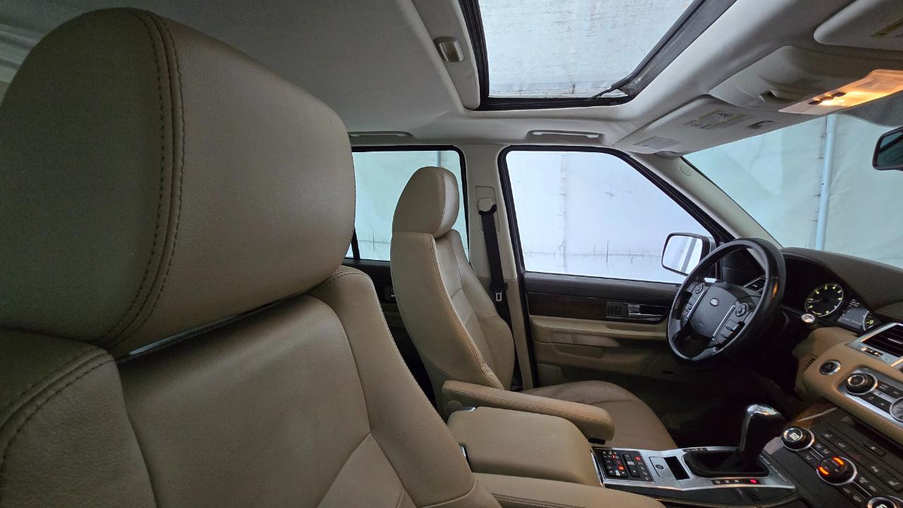 Land Rover Range Rover Sport 4WD 4dr HSE 2013