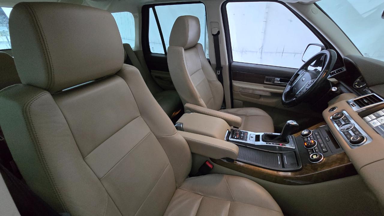 Land Rover Range Rover Sport 4WD 4dr HSE 2013
