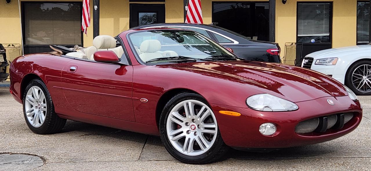 Jaguar XKR XKR Convertible 2002