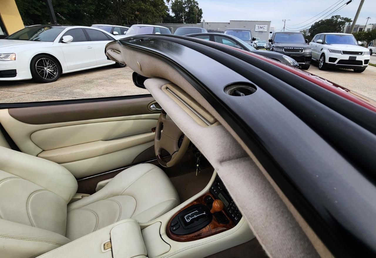 Jaguar XKR XKR Convertible 2002