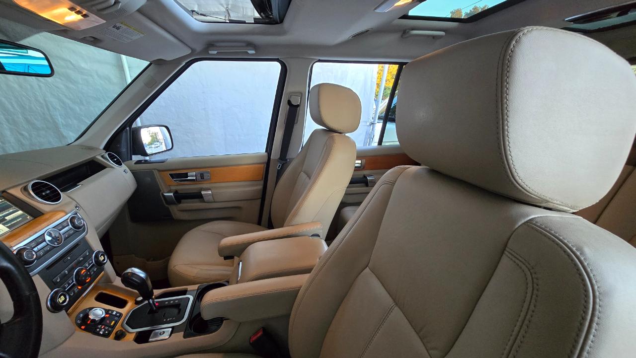 Land Rover LR4  2012