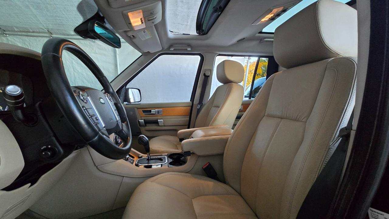 Land Rover LR4  2012