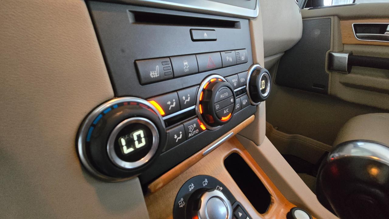 Land Rover LR4  2012