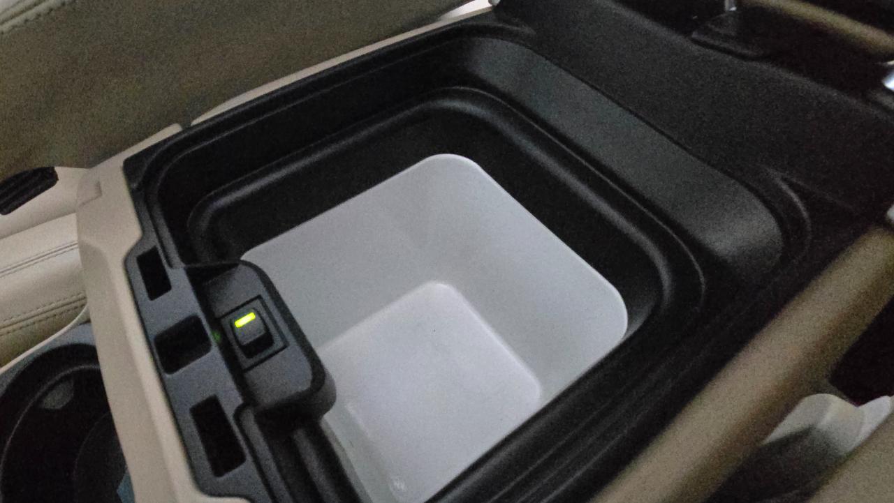 Land Rover LR4  2012