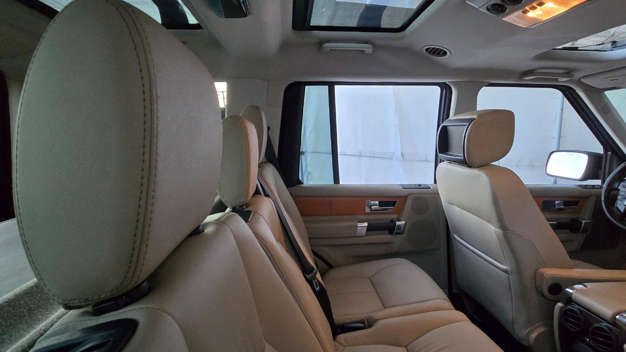 Land Rover LR4  2012