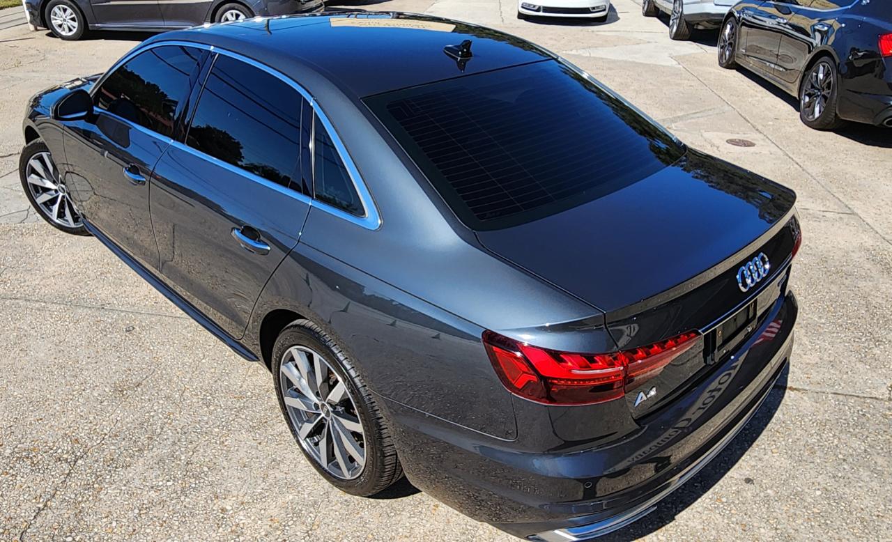 Audi A4 Sedan Premium 40 TFSI quattro 2021