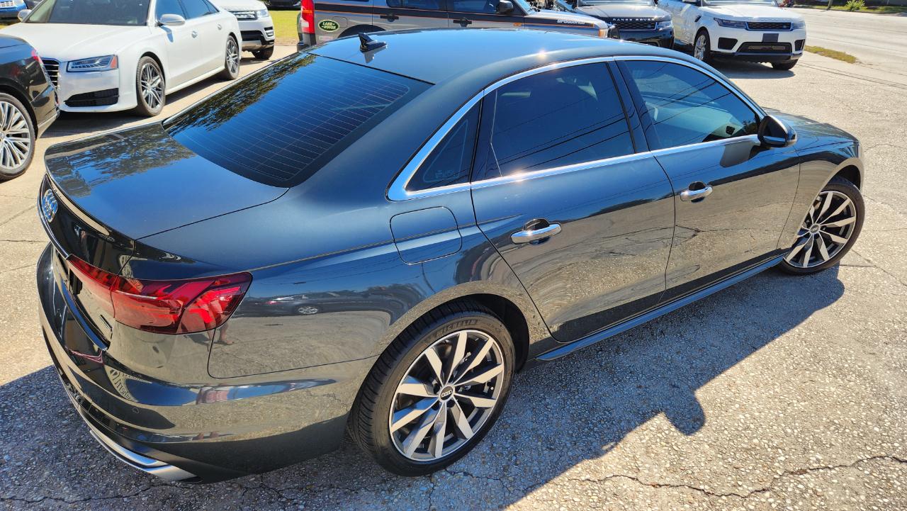 Audi A4 Sedan Premium 40 TFSI quattro 2021