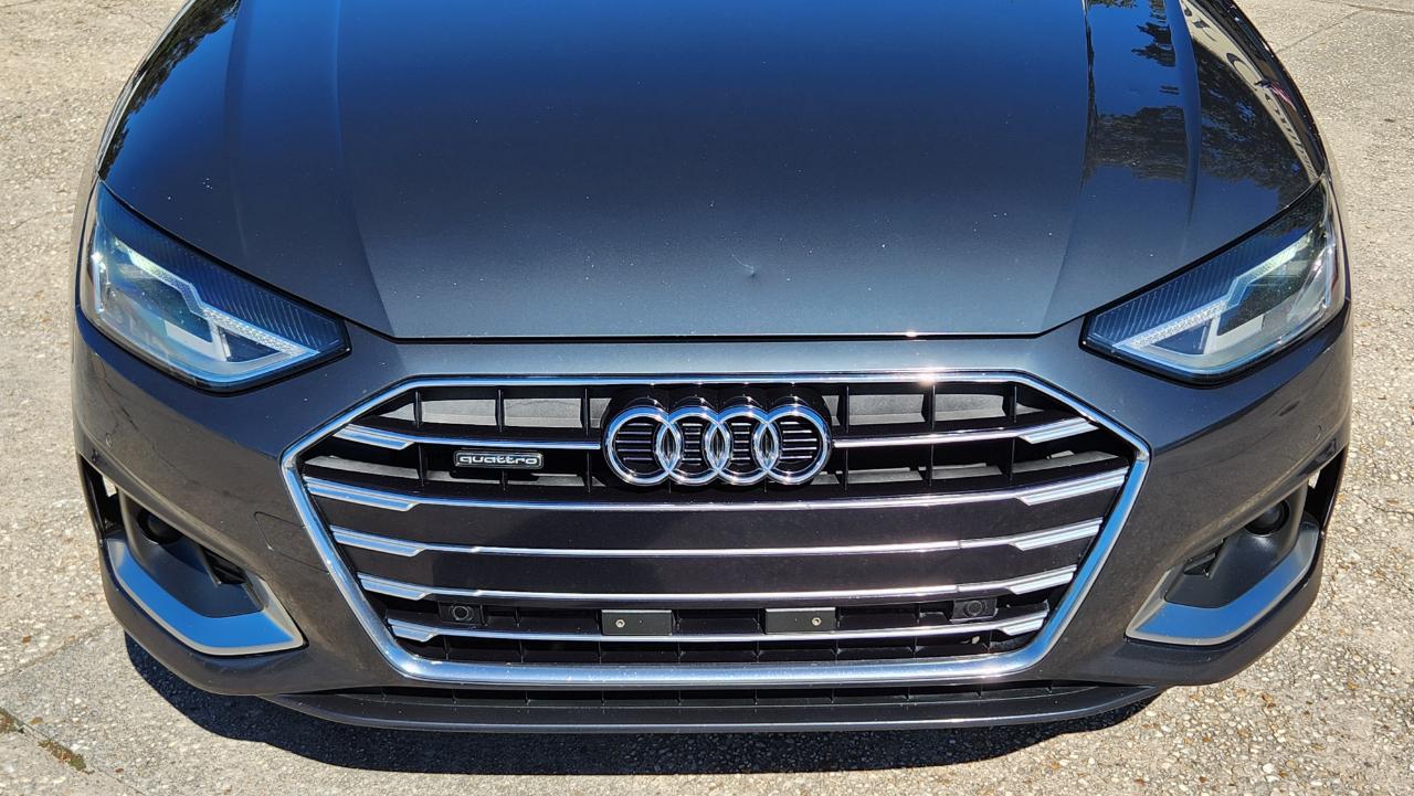 Audi A4 Sedan Premium 40 TFSI quattro 2021