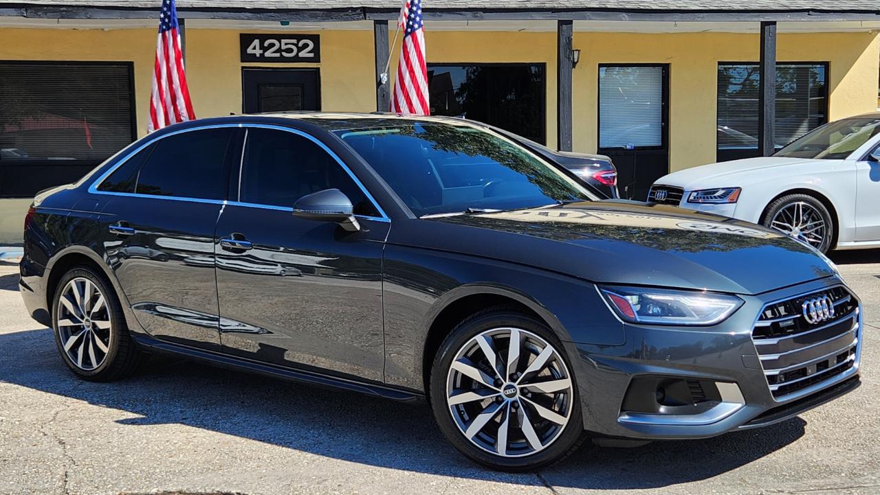Audi A4 Sedan Premium 40 TFSI quattro 2021