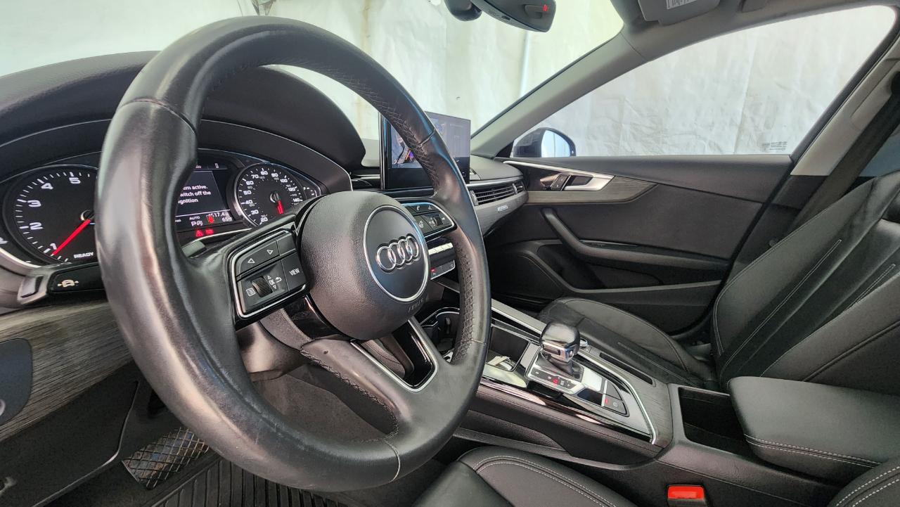 Audi A4 Sedan Premium 40 TFSI quattro 2021