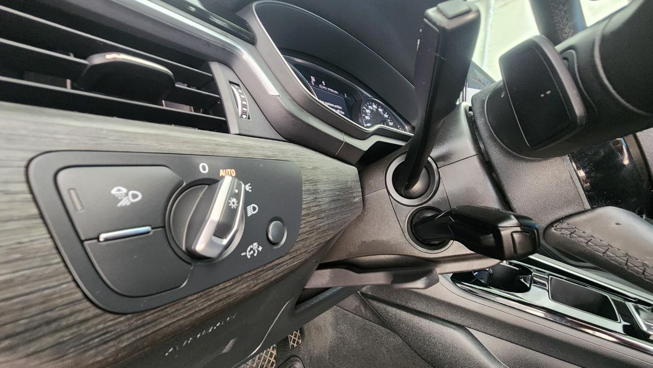 Audi A4 Sedan Premium 40 TFSI quattro 2021