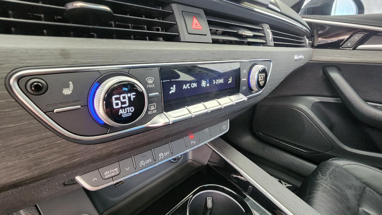 Audi A4 Sedan Premium 40 TFSI quattro 2021