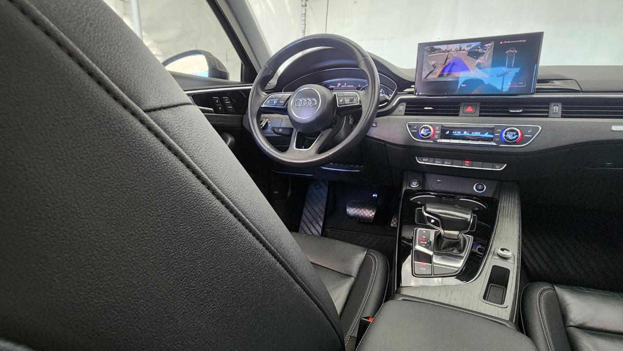 Audi A4 Sedan Premium 40 TFSI quattro 2021