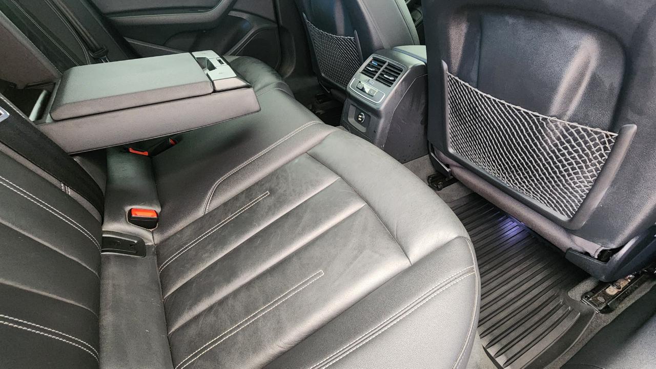 Audi A4 Sedan Premium 40 TFSI quattro 2021