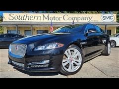 2016 Jaguar XJ 