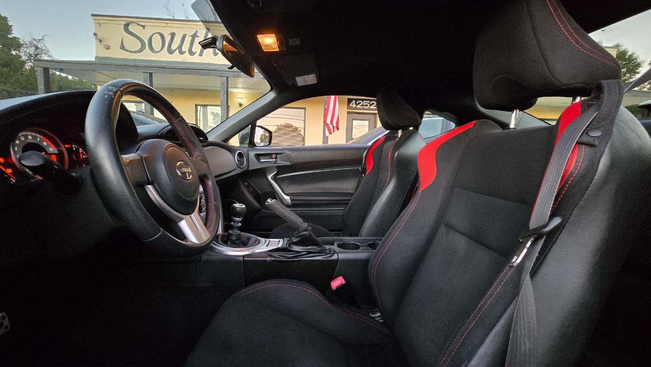Scion FR-S  2016