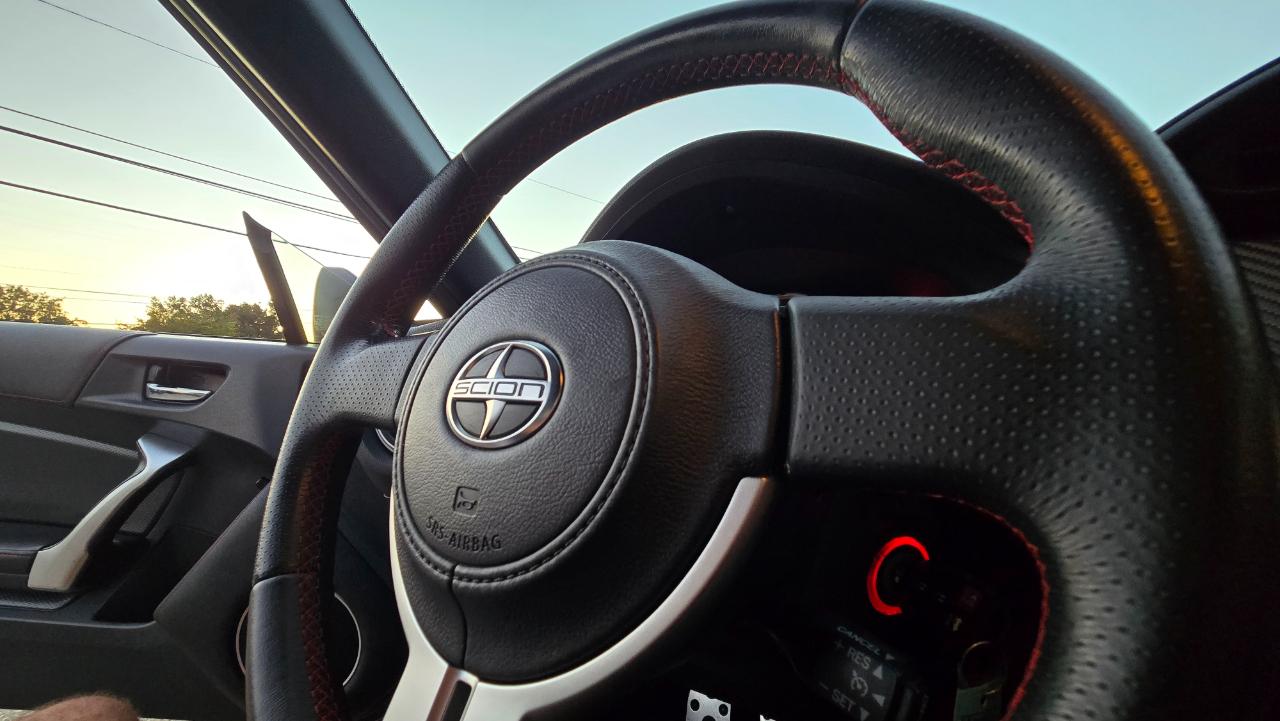 Scion FR-S  2016